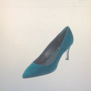 Rene Caovilla suede pointed-toe pumps- size 9